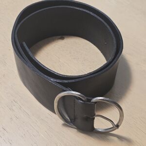 le chateau Black Leather Double-Ring Belt